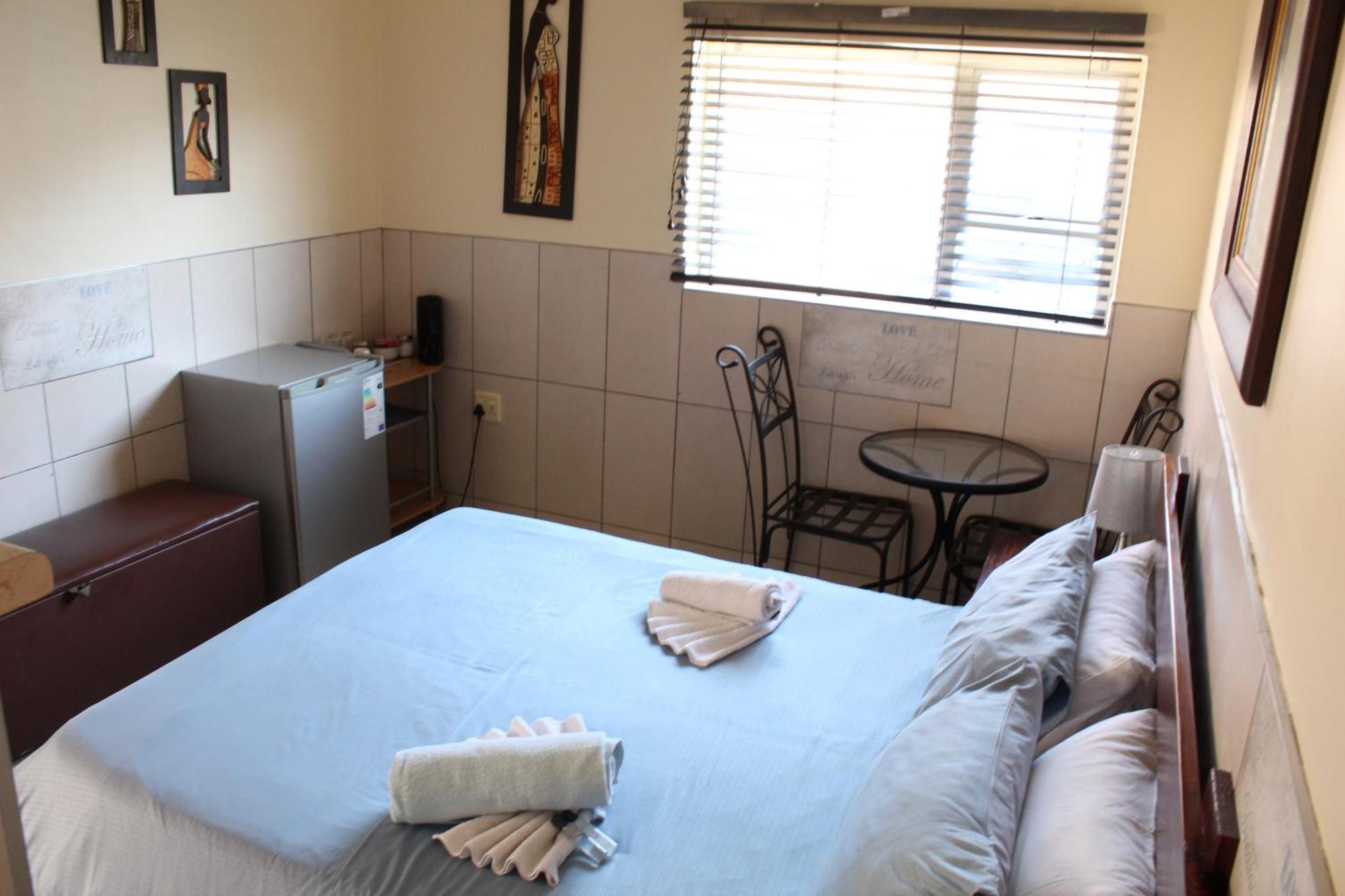 Esperanca Guesthouse Windhoek Ngoại thất bức ảnh